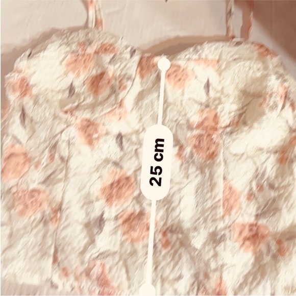 Mutu Floral Spaghetti Strap top size small - Picture 3 of 8
